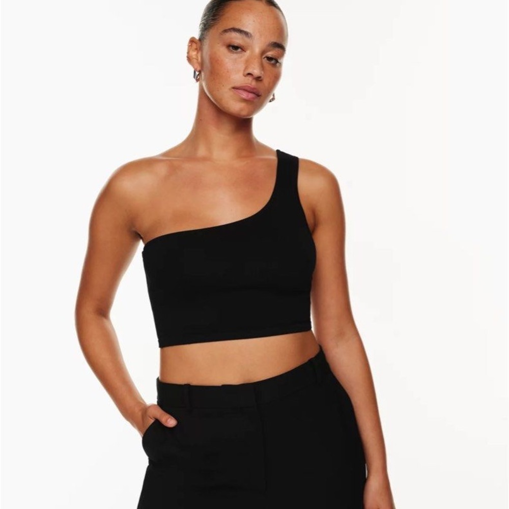 Aritzia babaton sculpt knit contour tank top